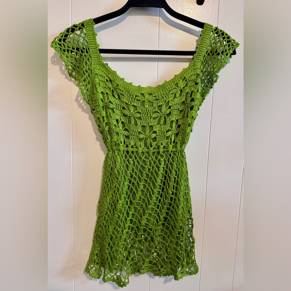 Green Crochet Scoop Neck Babydoll Top - Picture 5 of 5